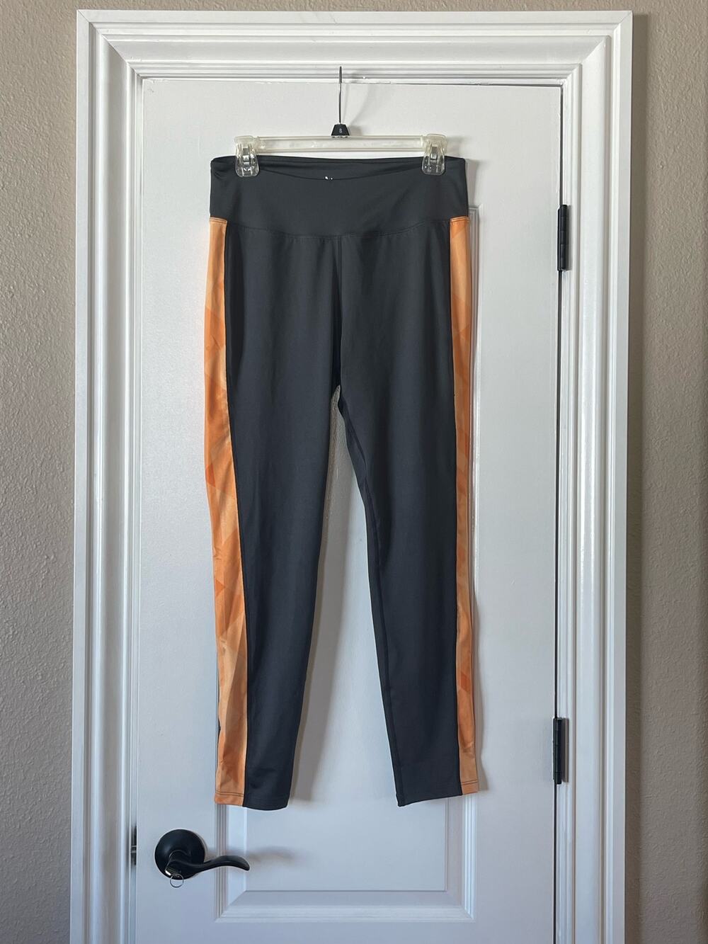 Orange Theory  Acrive Gym Yoga Leggings Pants Size Large
